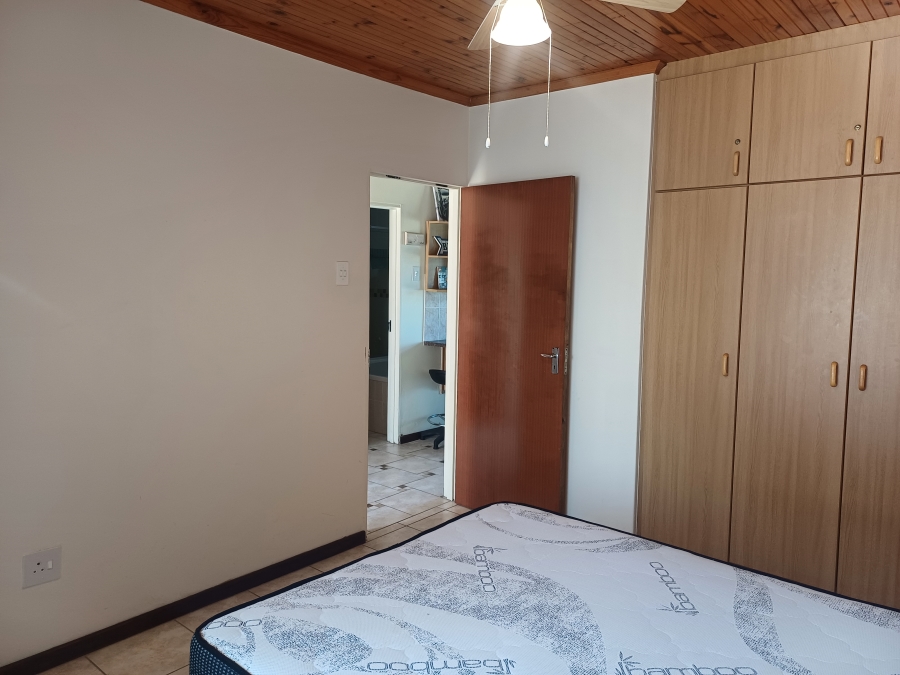 2 Bedroom Property for Sale in Jeffreys Bay Central Eastern Cape